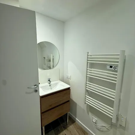 Apartment Cosy - Center - - Wifi *